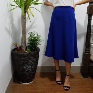 Asymmetrical skirt